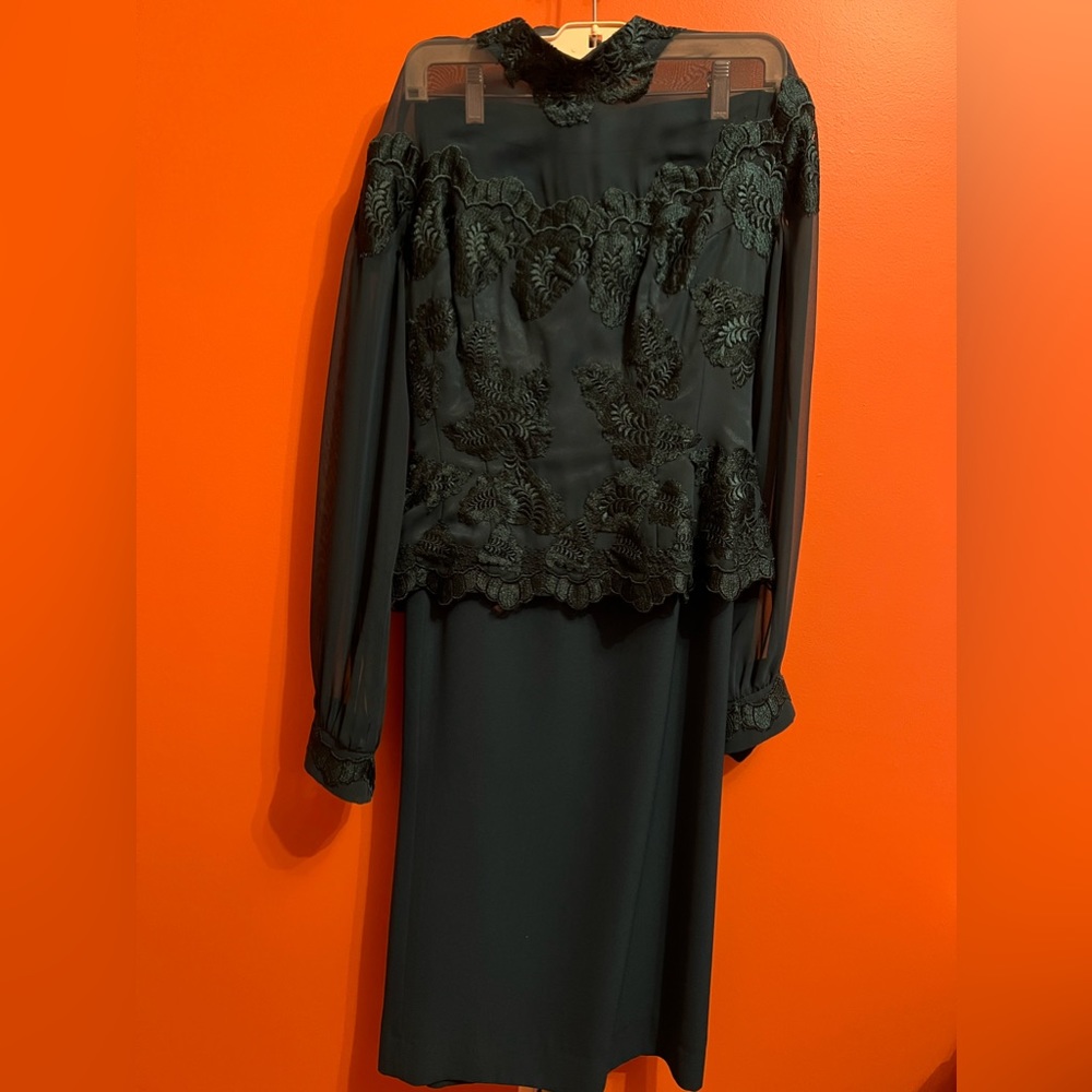 Elegant Long Sleeve Lace Dress